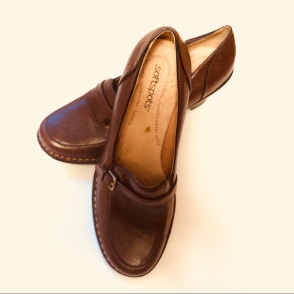Brand new Softspots Brown Leather Loafer Heels. - Picture 3 of 8